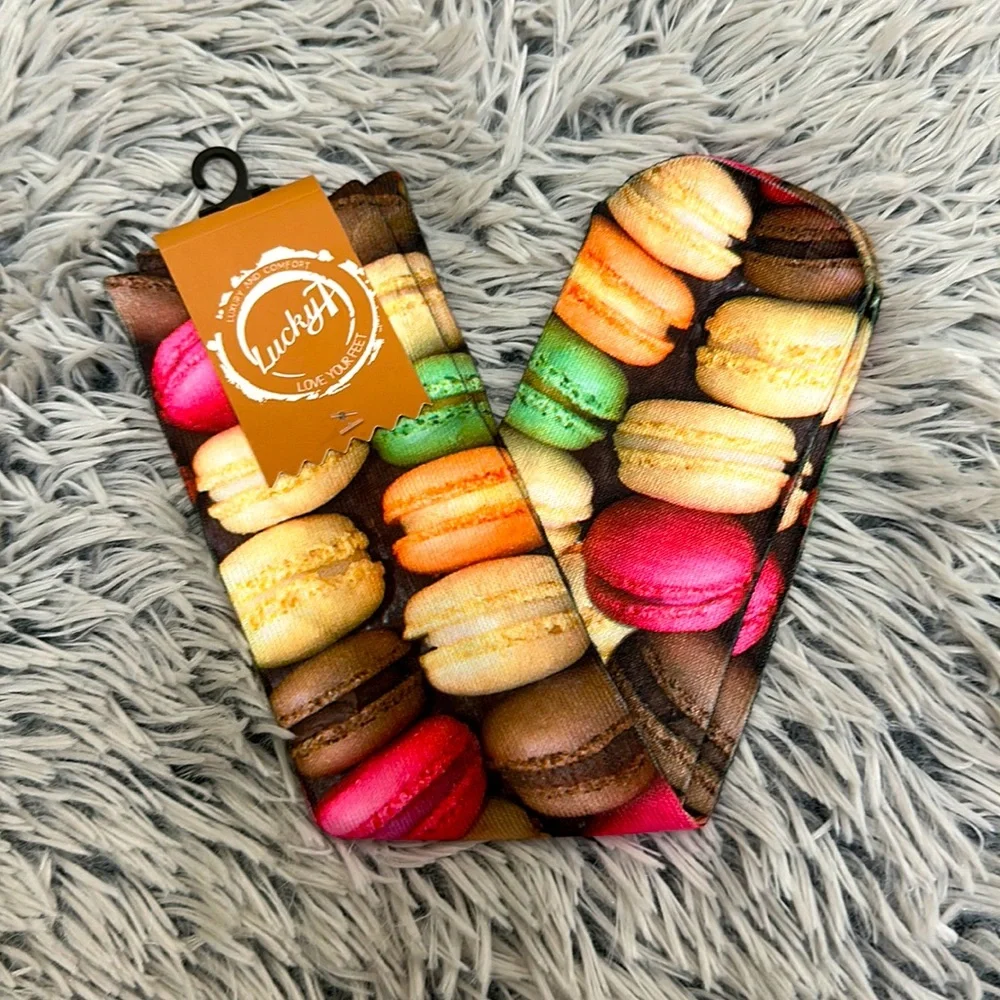 ✨Host Pick✨ Unisex Macaron Socks NWT